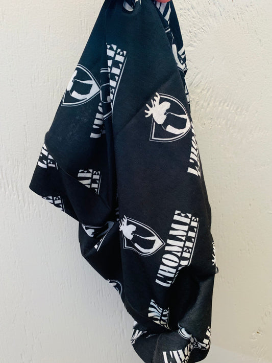 Foulard tubulaire L’Homme Femelle